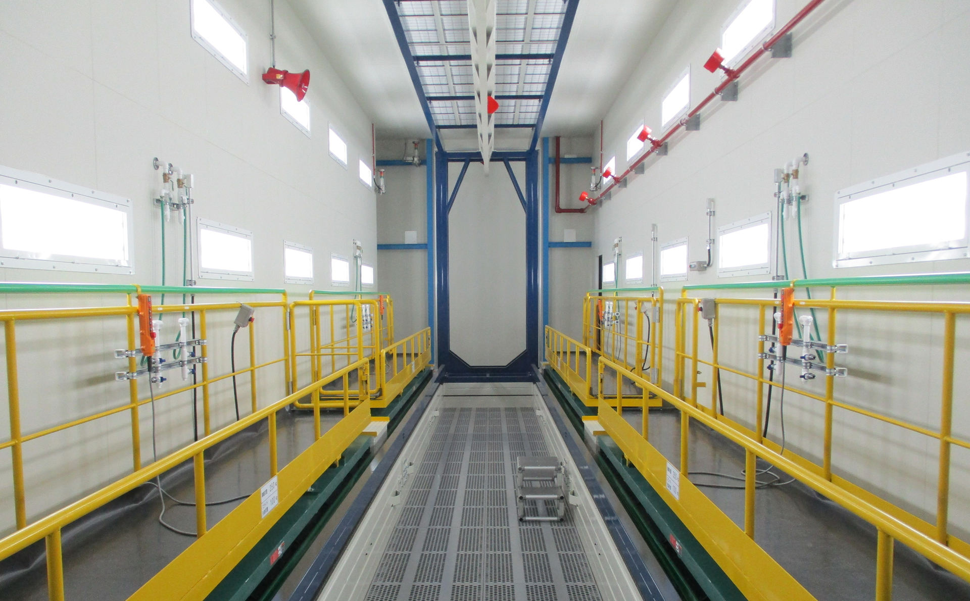 広島で航空機のものづくりをいたします